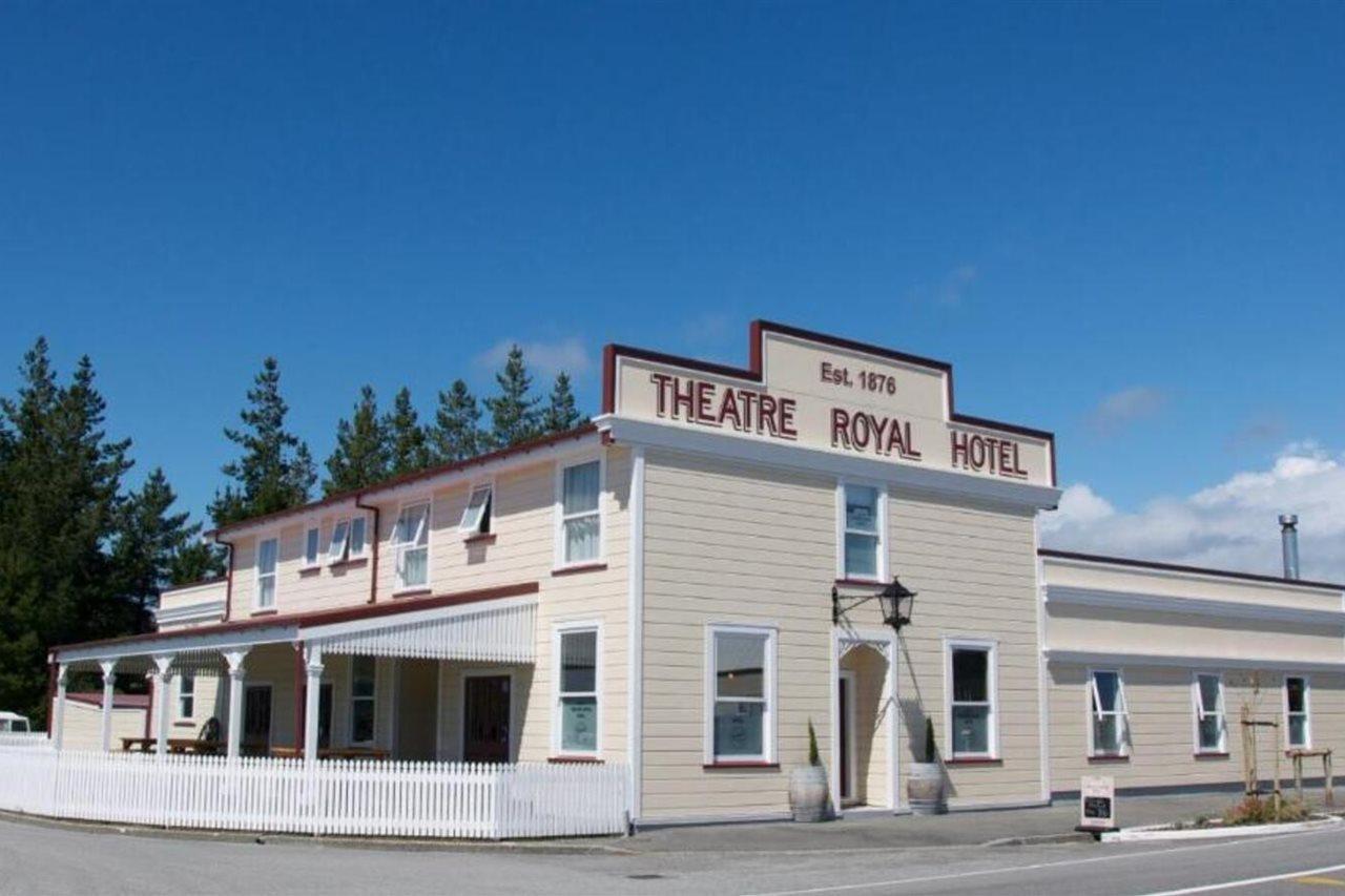 Theatre Royal Hotel Kumara Bagian luar foto